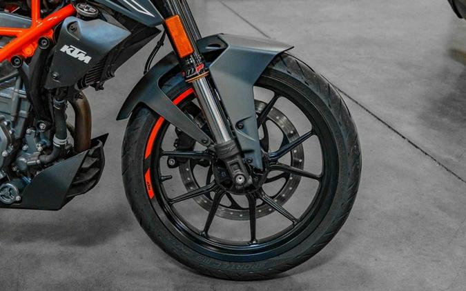 2023 KTM 390 Duke