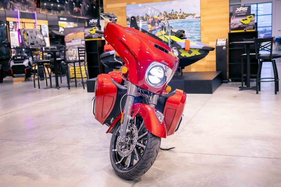 2023 Indian Motorcycle® Roadmaster® Limited Stryker Red Metallic