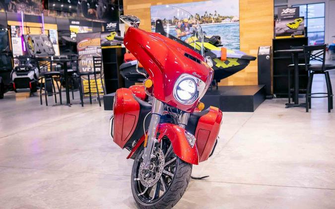 2023 Indian Motorcycle® Roadmaster® Limited Stryker Red Metallic