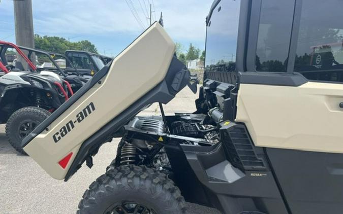 2026 Can-Am Defender MAX Limited HD11 Desert Tan & Carbon Blac