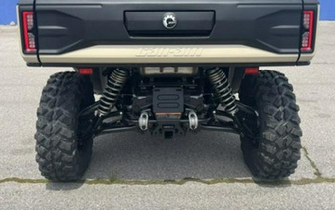 2026 Can-Am Defender MAX Limited HD11 Desert Tan & Carbon Blac
