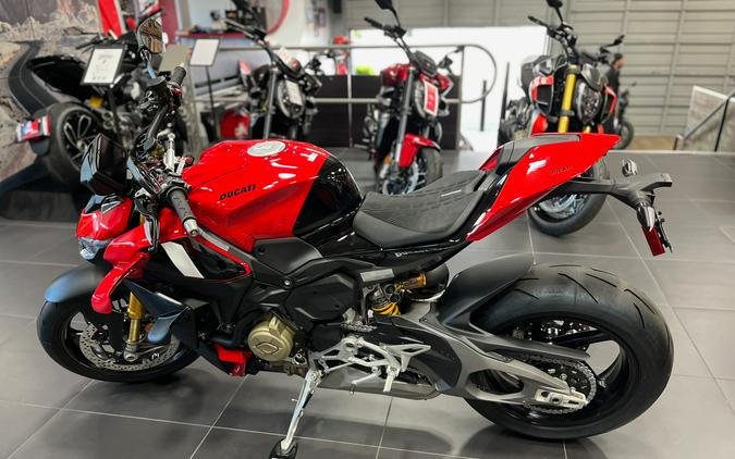 2026 Ducati Streetfighter V4 S