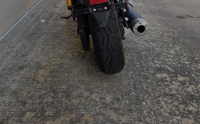 2025 YAMAHA BOLT R