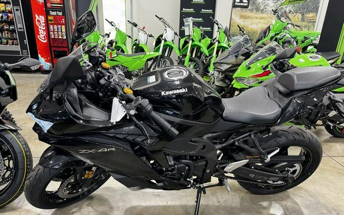 2024 Kawasaki Ninja® ZX™-4R ABS