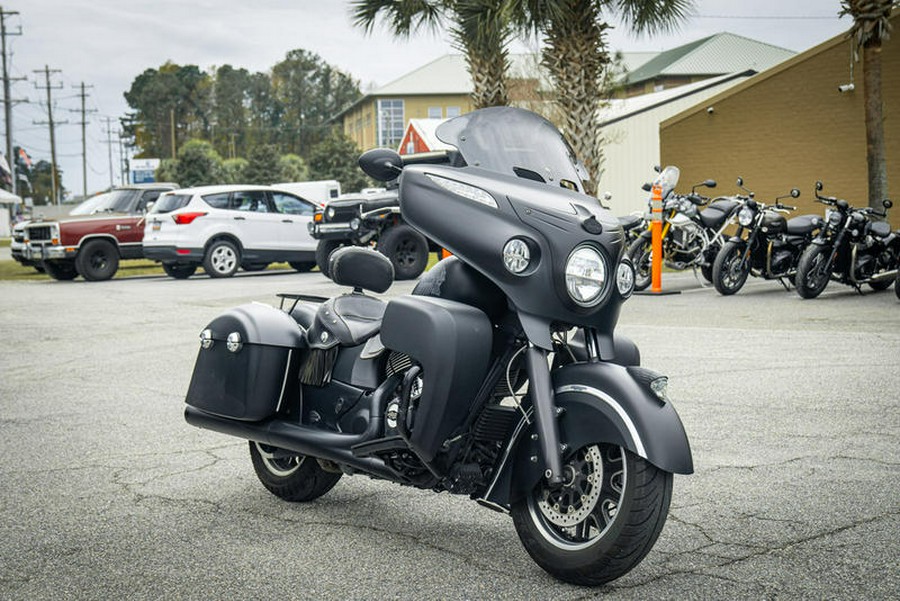 2017 Indian Motorcycle® Chieftain Dark Horse® Thunder Black Smoke