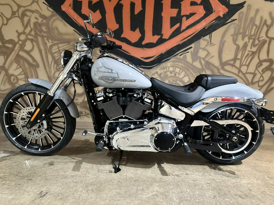 FXBR 2025 Breakout™