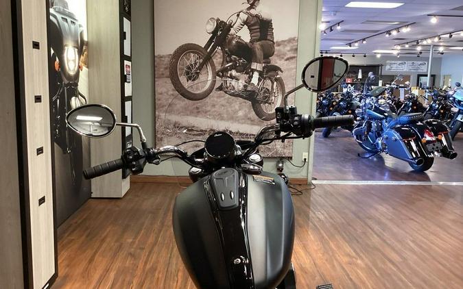 2025 Indian Motorcycle® Super Scout® Black Smoke with Graphics