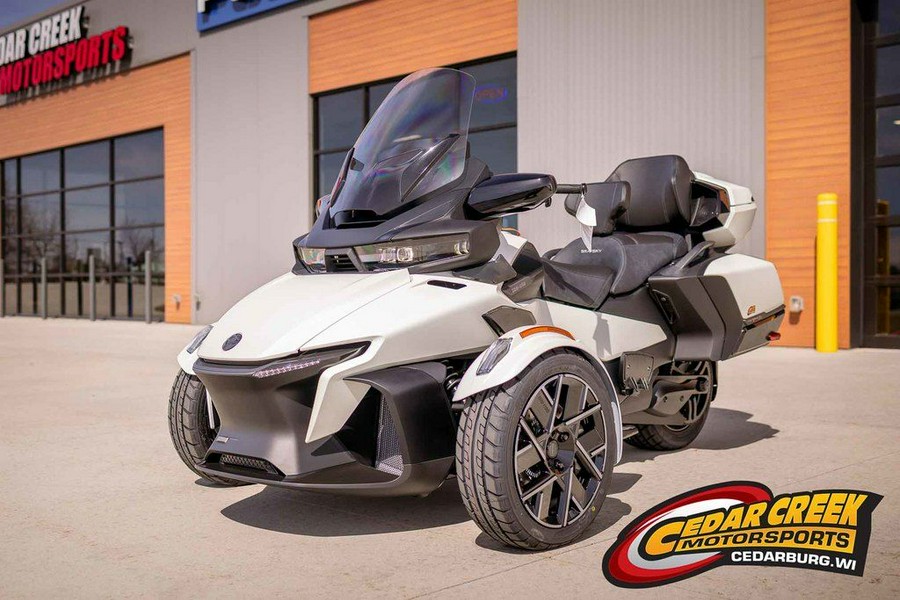 2026 Can-Am® Spyder RT Sea-to-Sky
