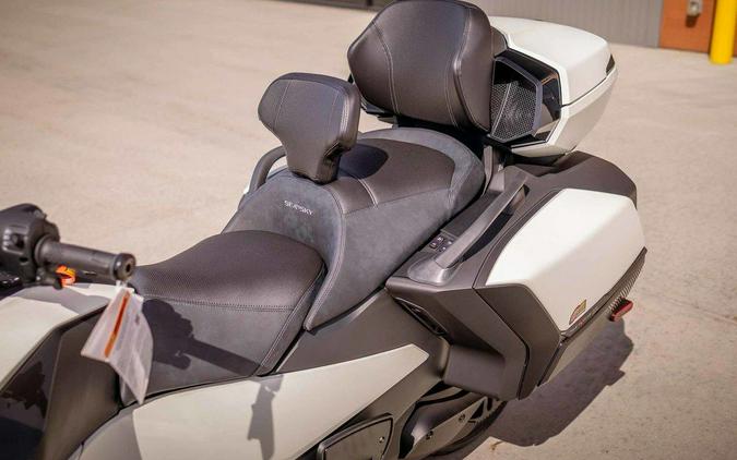2026 Can-Am® Spyder RT Sea-to-Sky