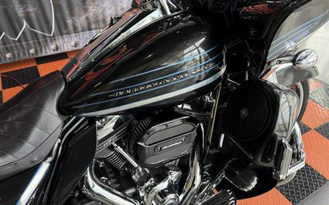 2009 Harley-Davidson CVO™ Road Glide®
