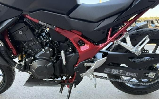 2026 Honda CB750 Hornet E-Clutch
