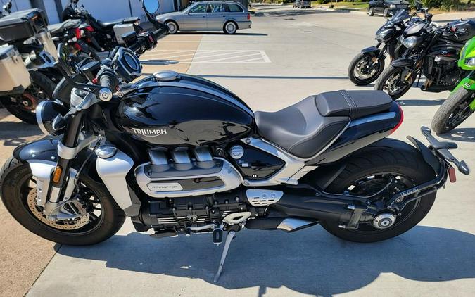 2022 Triumph Rocket 3 R Black Sapphire Black Silver Ice