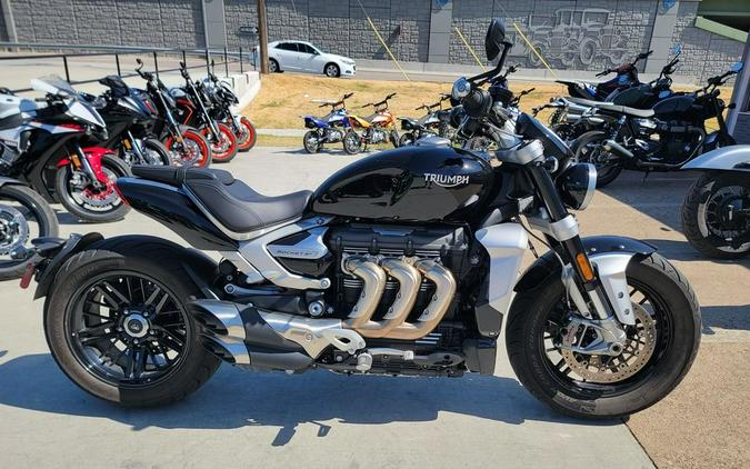 2022 Triumph Rocket 3 R Black Sapphire Black Silver Ice