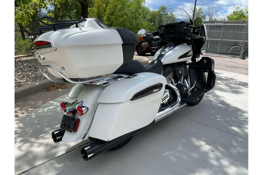 2020 Indian Motorcycle RM DARK HORSE, WHITE SMOKE, 49ST Dark Horse®