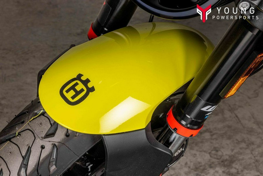 2025 Husqvarna VITPILEN 801