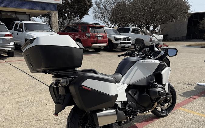2026 BMW R1300RT