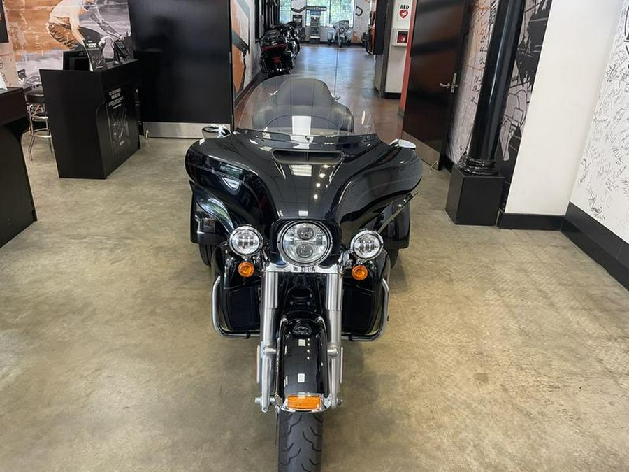 2019 Harley-Davidson® FLHTCUTG - Tri Glide® Ultra