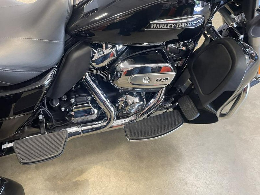 2019 Harley-Davidson® FLHTCUTG - Tri Glide® Ultra