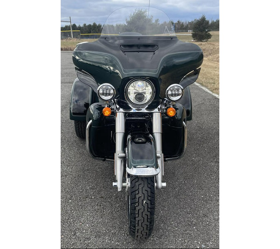 2024 Harley-Davidson® FLHTCUTG - Tri Glide® Ultra