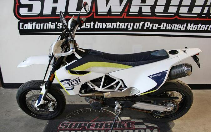 2017 Husqvarna® 701 Supermoto