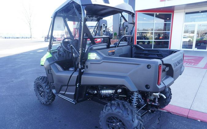 2024 Honda PIONEER 700 DELUXE