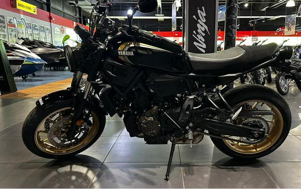 2024 Yamaha XSR 700