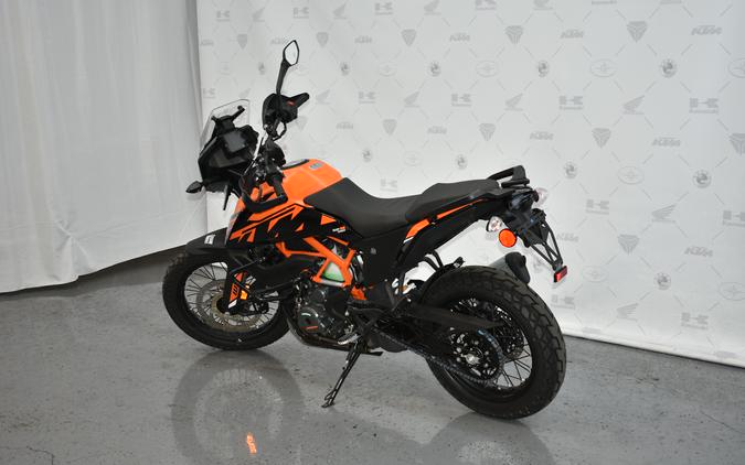 2024 KTM Adventure 390