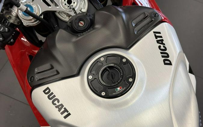 2024 Ducati Panigale V4 R Livery