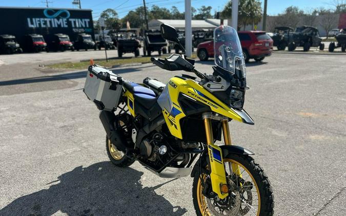 2023 Suzuki V-Strom 1050DE Adventure