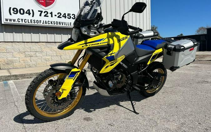 2023 Suzuki V-Strom 1050DE Adventure