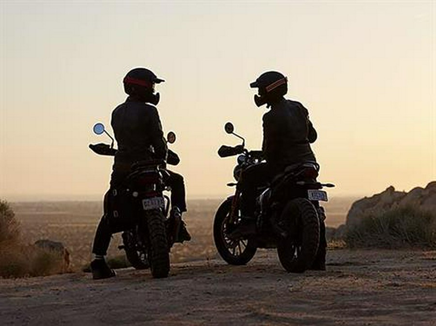 2025 Triumph Scrambler 400 X