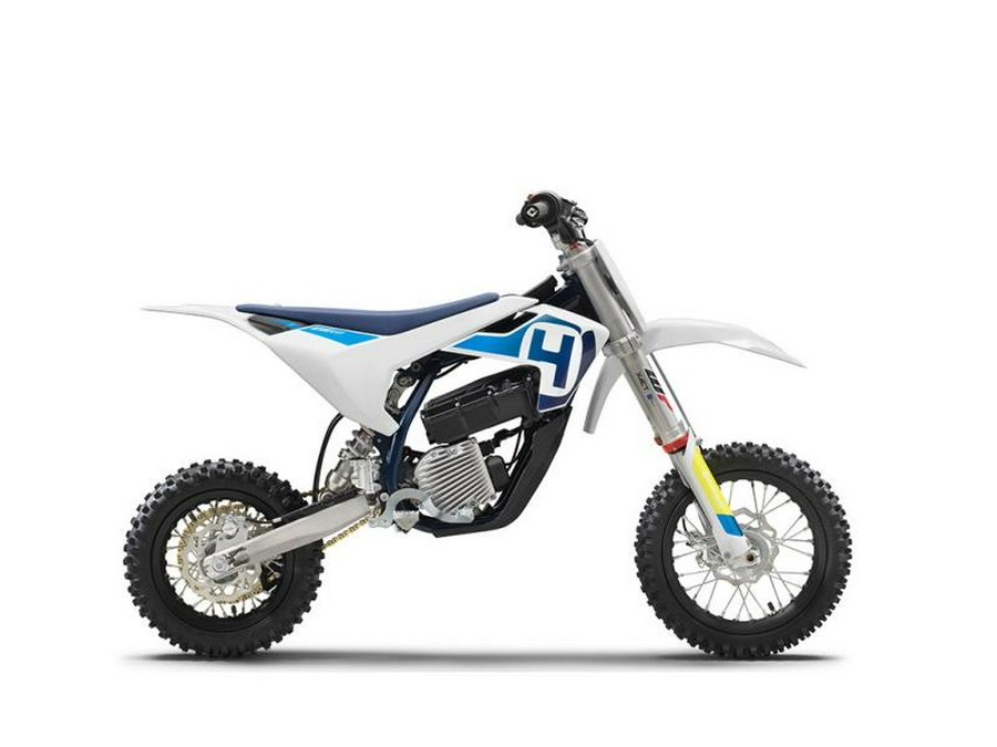 2022 Husqvarna® EE 5