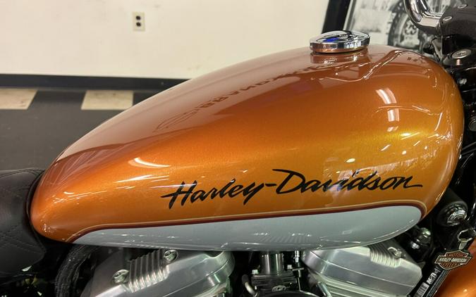 2014 Harley-Davidson SuperLow Two-Tone Amber Whiskey/Brilliant Silver XL883L