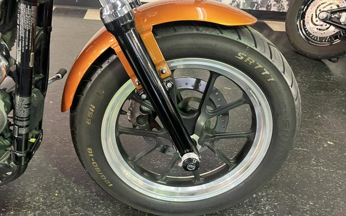 2014 Harley-Davidson SuperLow Two-Tone Amber Whiskey/Brilliant Silver XL883L