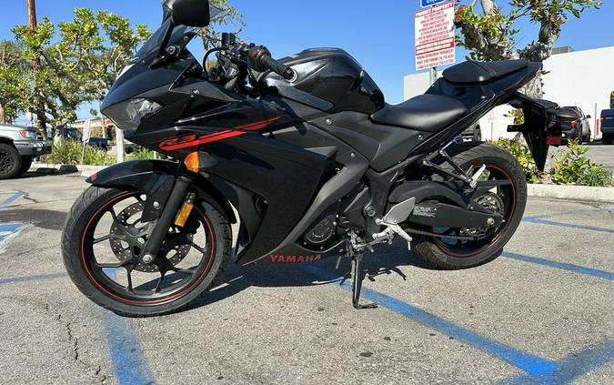 2015 Yamaha YZF-R3