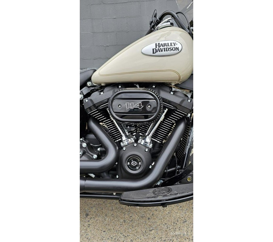 2022 Harley-Davidson Heritage Classic 114