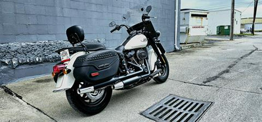 2022 Harley-Davidson Heritage Classic 114