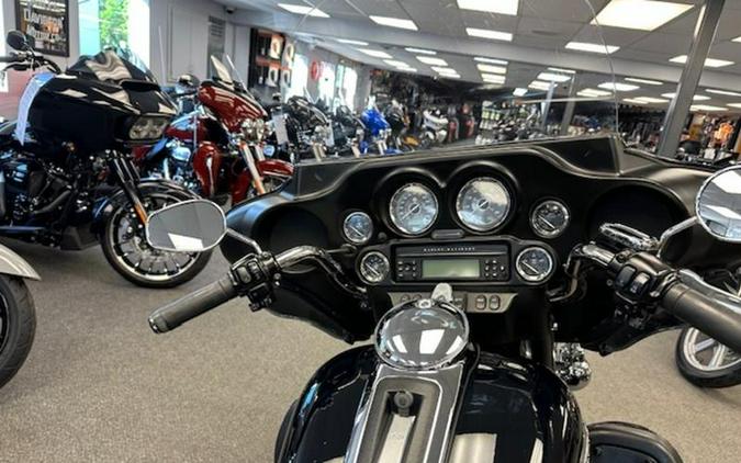 2012 Harley-Davidson® FLHTK - Electra Glide® Ultra Limited