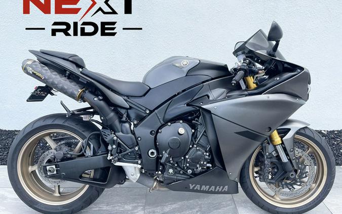 2014 Yamaha YZF R1