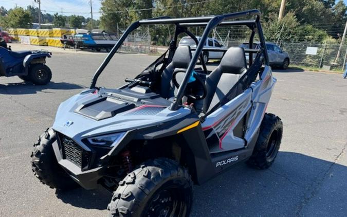 2026 Polaris RZR 200 EFI