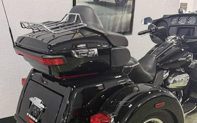 2023 Harley-Davidson® FLHTCUTG - Tri Glide® Ultra