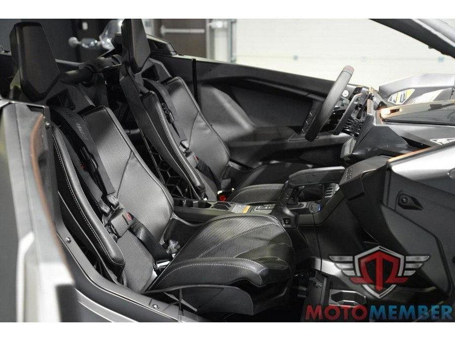 2026 Can-Am Maverick R Max X RS With Smart-Shox