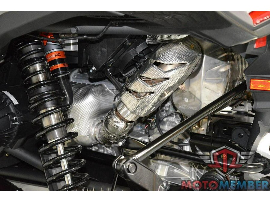 2026 Can-Am Maverick R Max X RS With Smart-Shox