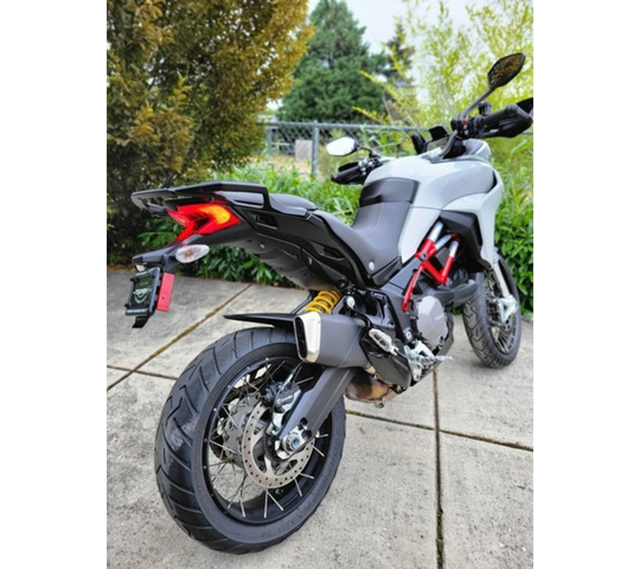 2020 Ducati Multistrada 950 S Spoked Wheels Glossy Grey