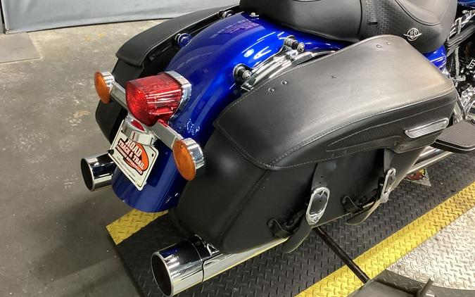 2010 Harley-Davidson® FLHRC - Road King® Classic