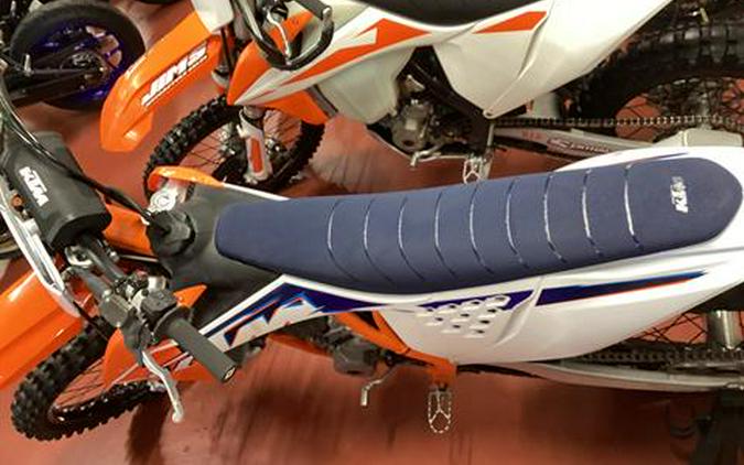 2022 KTM 250 SX-F
