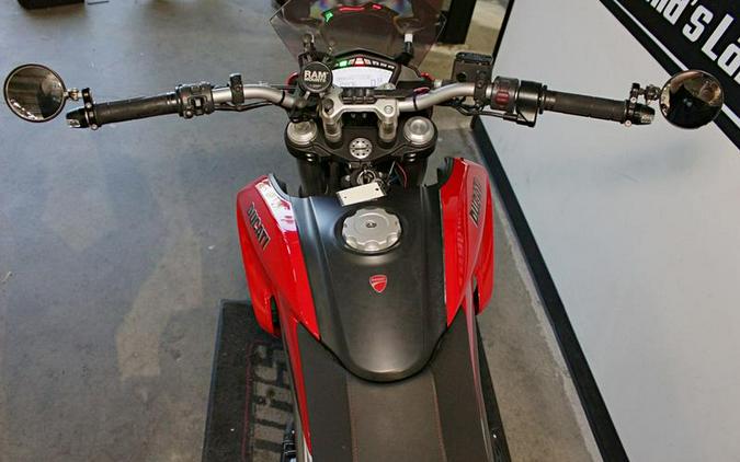 2016 Ducati Hyperstrada 939 Red