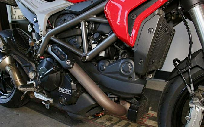 2016 Ducati Hyperstrada 939 Red