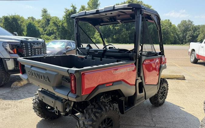 2026 Honda Pioneer 1000 Deluxe