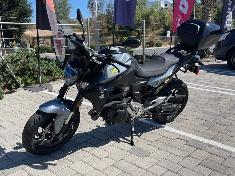 2022 BMW F 900 R Black Storm Metallic